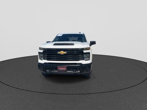 Used 2024 Chevrolet Silverado 2500 W/T w/ WT Convenience Package AWD/4WD image 2