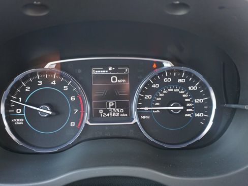 Used 2017 Subaru Forester 2.5i Premium AWD/4WD image 31