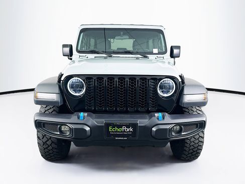 Used 2023 Jeep Wrangler Unlimited w/ Cold Weather Group image 2