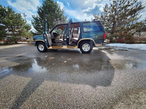 Used 1994 Ford Explorer Eddie Bauer image 25