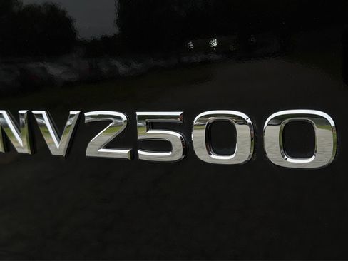 Used 2017 Nissan NV 2500 SV w/ Back Door Glass Package RWD image 48