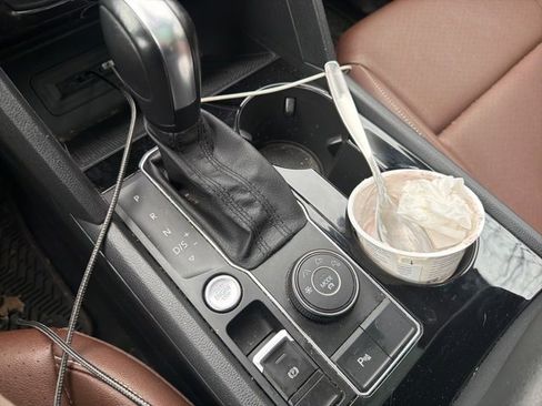 Used 2021 Volkswagen Atlas SEL image 15