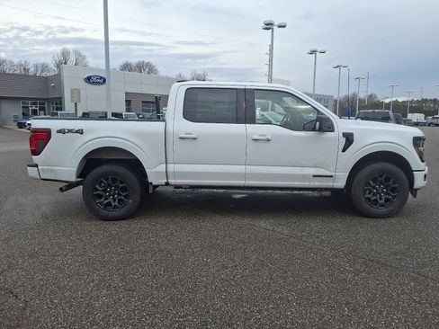 New 2025 Ford F150 XLT w/ Equipment Group 302A MID image 8