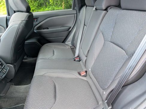 Used 2026 Subaru Forester Premium AWD/4WD image 18