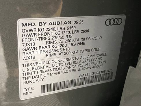 Used 2025 Audi Q3 2.0T Premium Plus w/ Premium Plus Package image 34