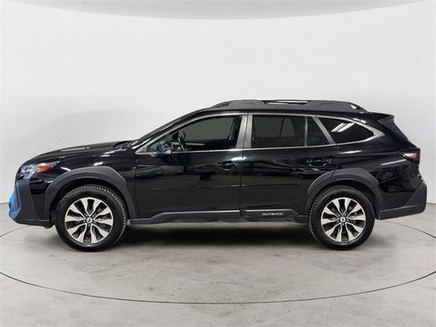 Used 2024 Subaru Outback Limited image 2