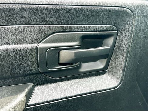 Used 2019 RAM 1500 Express w/ Express Value Package image 17