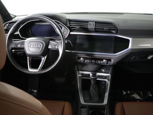 Used 2023 Audi Q3 2.0T Premium w/ Convenience Package image 31