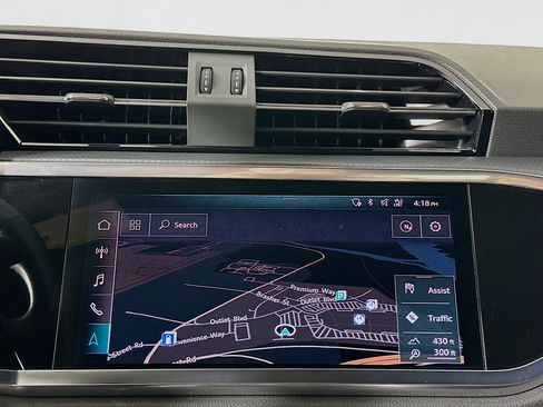 Used 2021 Audi Q3 2.0T Premium Plus image 22