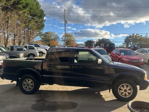 Used 2002 GMC Sonoma SLS w/ Marketing Option Pkg image 6