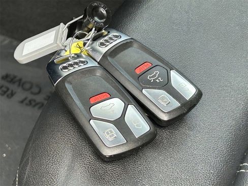 Used 2022 Audi Q5 2.0T Premium image 34