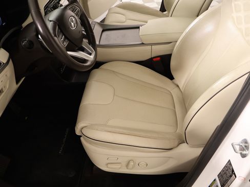 Used 2020 Hyundai Palisade Limited FWD image 12