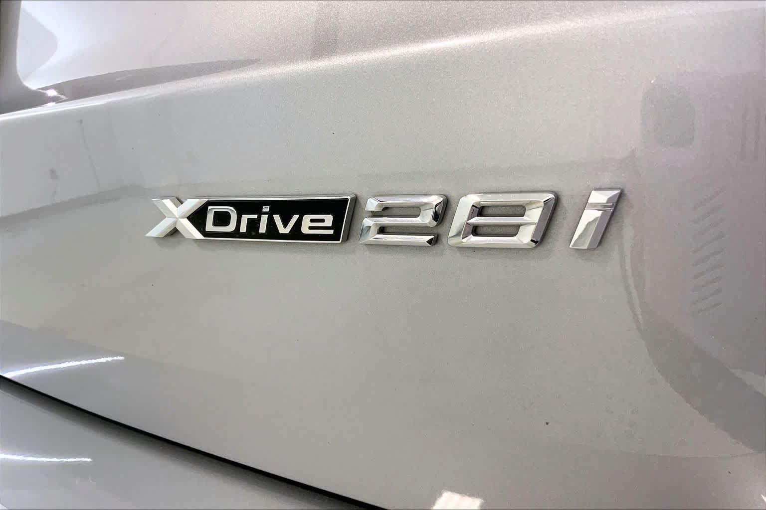 Used 2025 BMW X1 xDrive28i w/ Premium Package AWD/4WD image 9