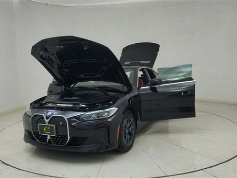 Used 2024 BMW i4 xDrive40i w/ Premium Package image 71