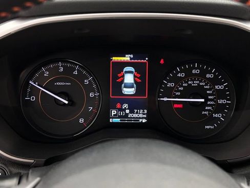 Used 2021 Subaru Crosstrek 2.0i Premium AWD/4WD image 18