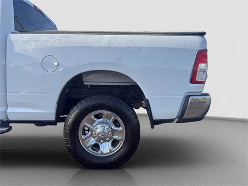 Used 2020 RAM 2500 Tradesman w/ Chrome Appearance Group image 21