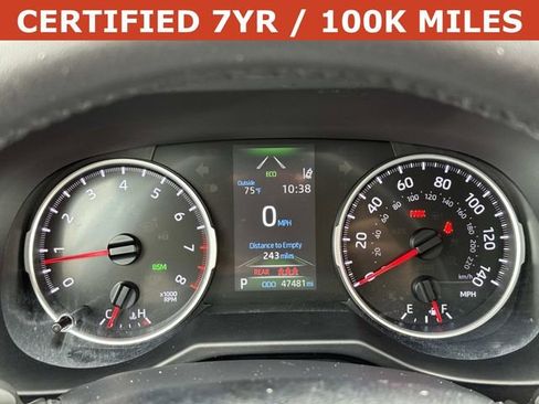 Used 2021 Toyota RAV4 XLE Premium w/ Carpet Mat Package (TMS) FWD image 28