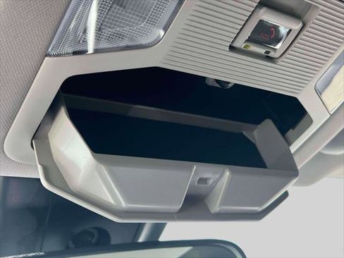 Certified 2025 Toyota RAV4 LE image 30