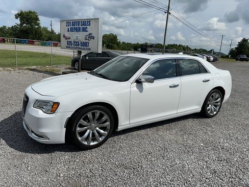 Used 2018 Chrysler 300 Limited w/ Safetytec Plus Group RWD image 1