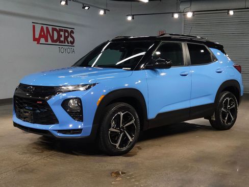 Used 2023 Chevrolet TrailBlazer RS image 3