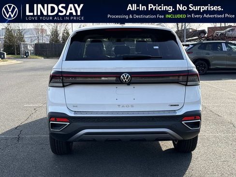 New 2026 Volkswagen Taos SE AWD/4WD image 4