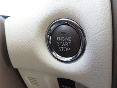 Used 2013 Lexus GX 460 image 21
