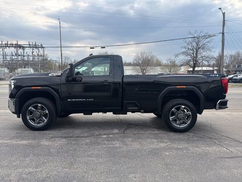 Used 2025 GMC Sierra 2500 SLE w/ SLE Convenience Package AWD/4WD image 4