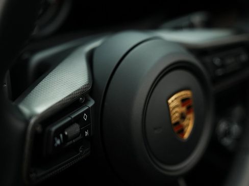 Used 2022 Porsche 911 Targa 4 GTS image 43