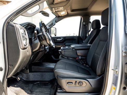 Used 2023 GMC Sierra 3500 SLE w/ SLE Value Package AWD/4WD image 27