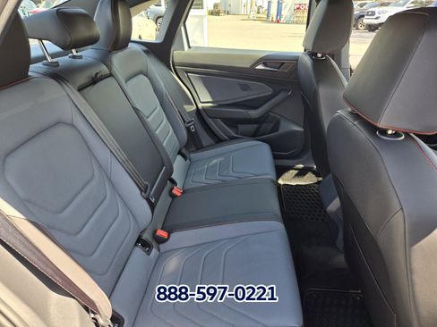 Used 2025 Volkswagen Jetta GLI Autobahn image 12