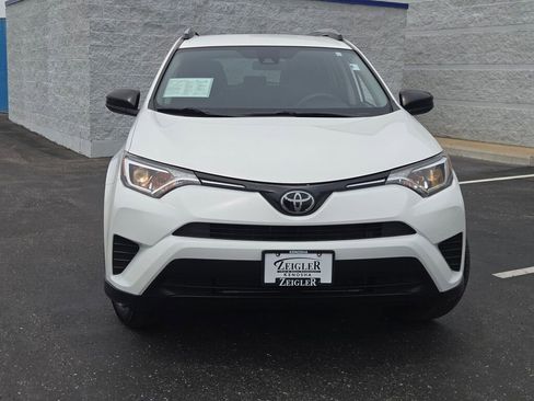 Used 2017 Toyota RAV4 LE w/ All Weather Liner Package AWD/4WD image 4