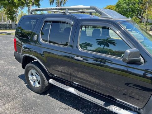 Used 2004 Nissan Xterra XE image 16