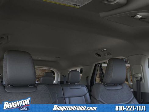 Used 2026 Ford Explorer Active w/ Active Comfort Package image 17