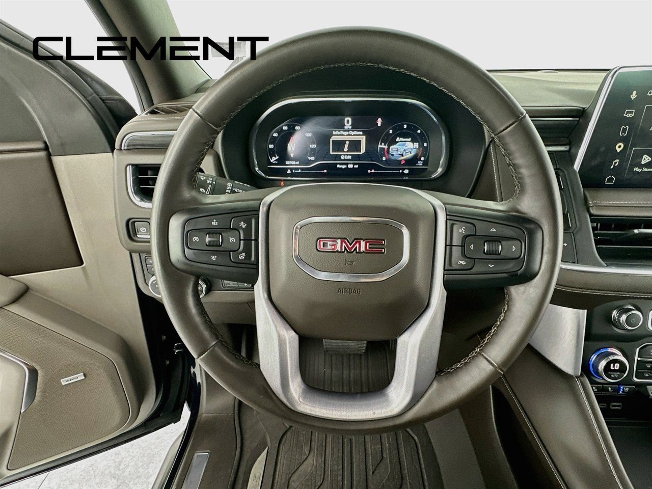 Used 2023 GMC Yukon SLT w/ SLT Premium Package AWD/4WD image 15