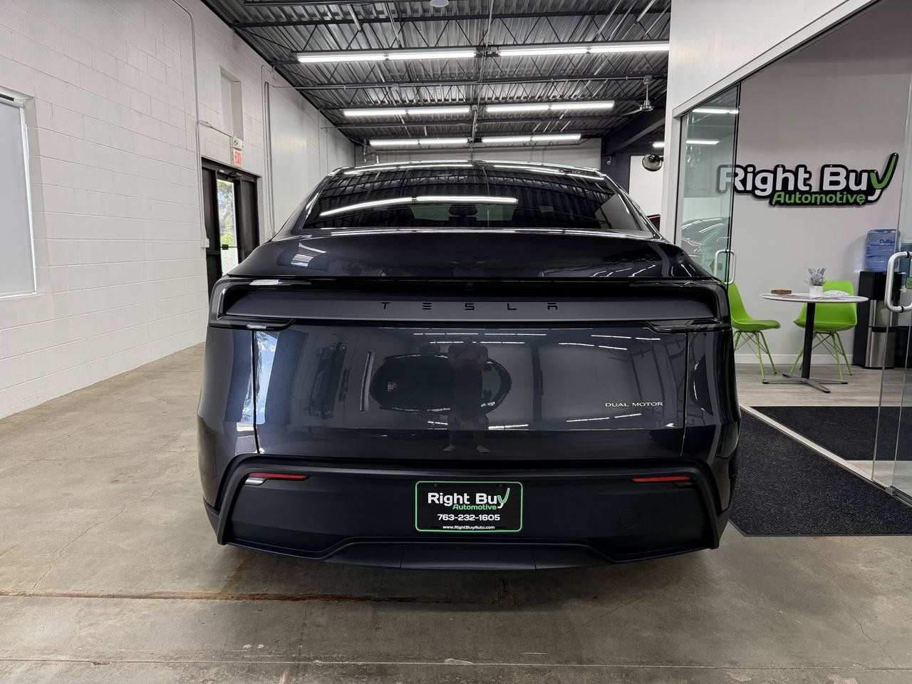 Used 2026 Tesla Model Y AWD image 5