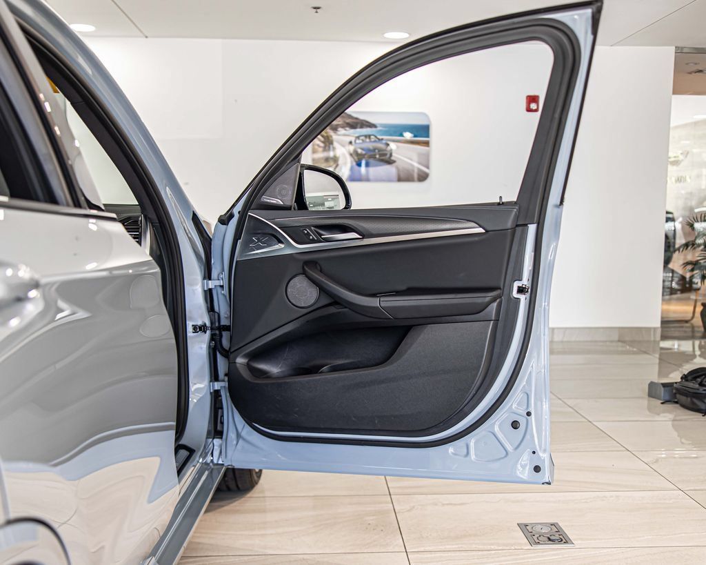Used 2024 BMW X3 M40i w/ Premium Enhanced Package AWD/4WD image 43