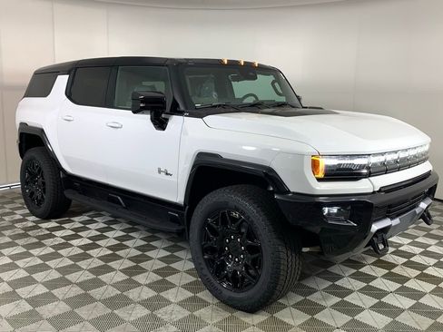 New 2026 GMC Hummer EV SUV image 11