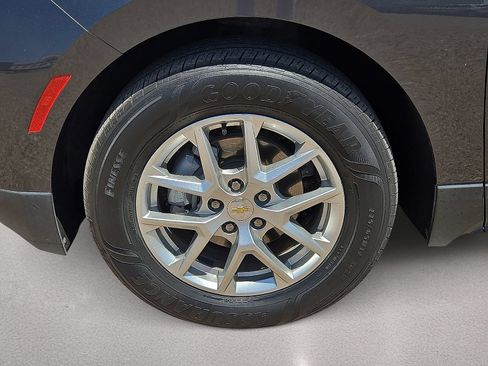 Used 2022 Chevrolet Equinox LT FWD image 10