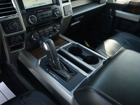 Used 2016 Ford F150 Lariat AWD/4WD image 28