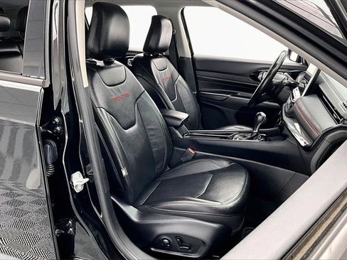 Used 2022 Jeep Compass Trailhawk w/ Trailhawk Elite Group image 7