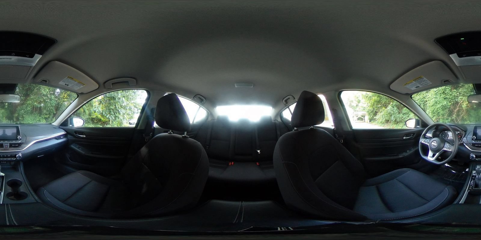 Used 2025 Nissan Altima 2.5 SV FWD image 45