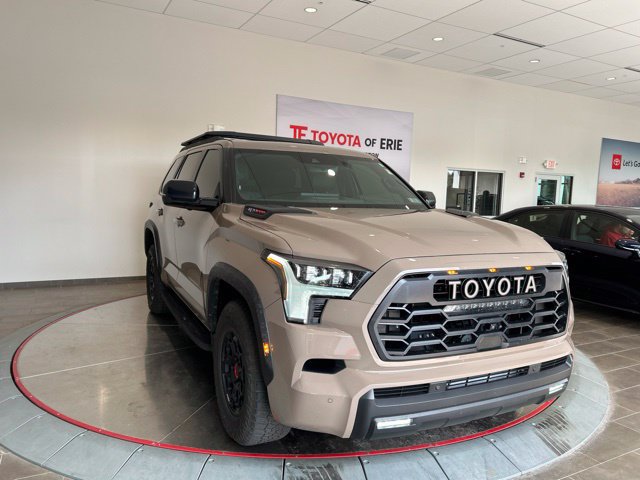 Used 2025 Toyota Sequoia TRD Pro AWD/4WD image 1