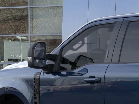 New 2025 Ford F250 XLT w/ Black Appearance Package image 21