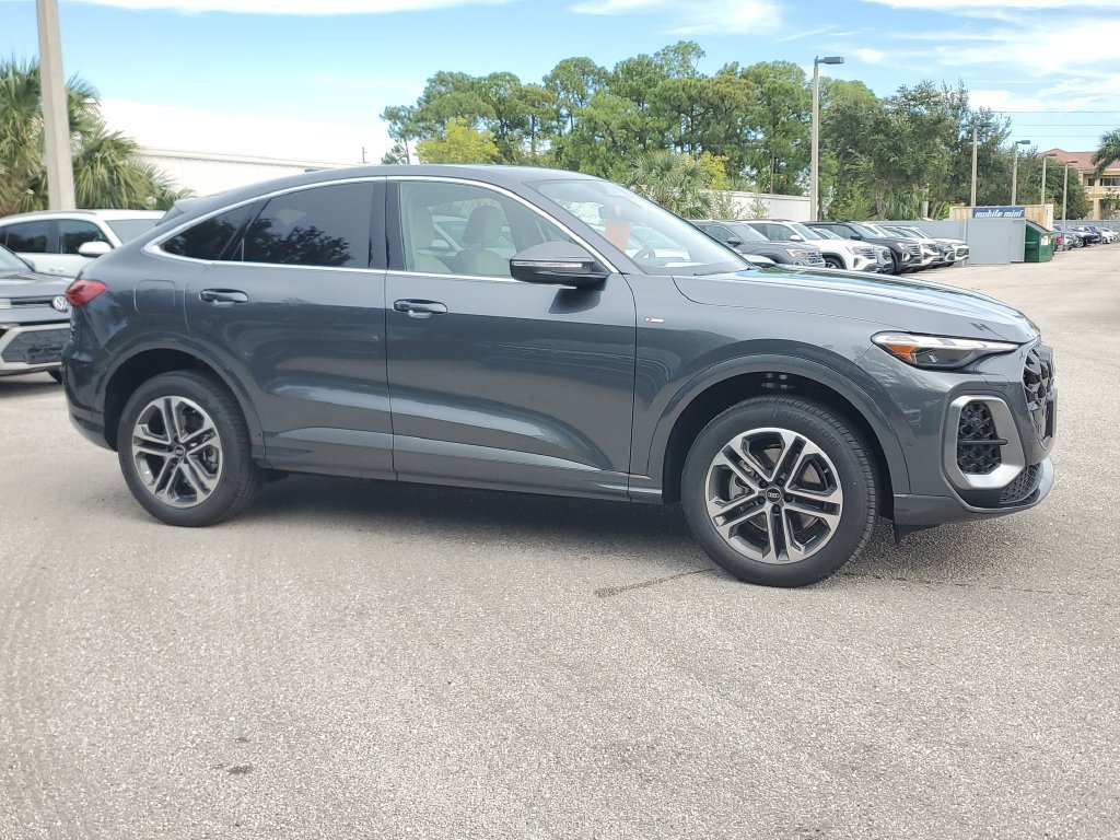 New 2026 Audi Q5 Premium AWD/4WD image 4