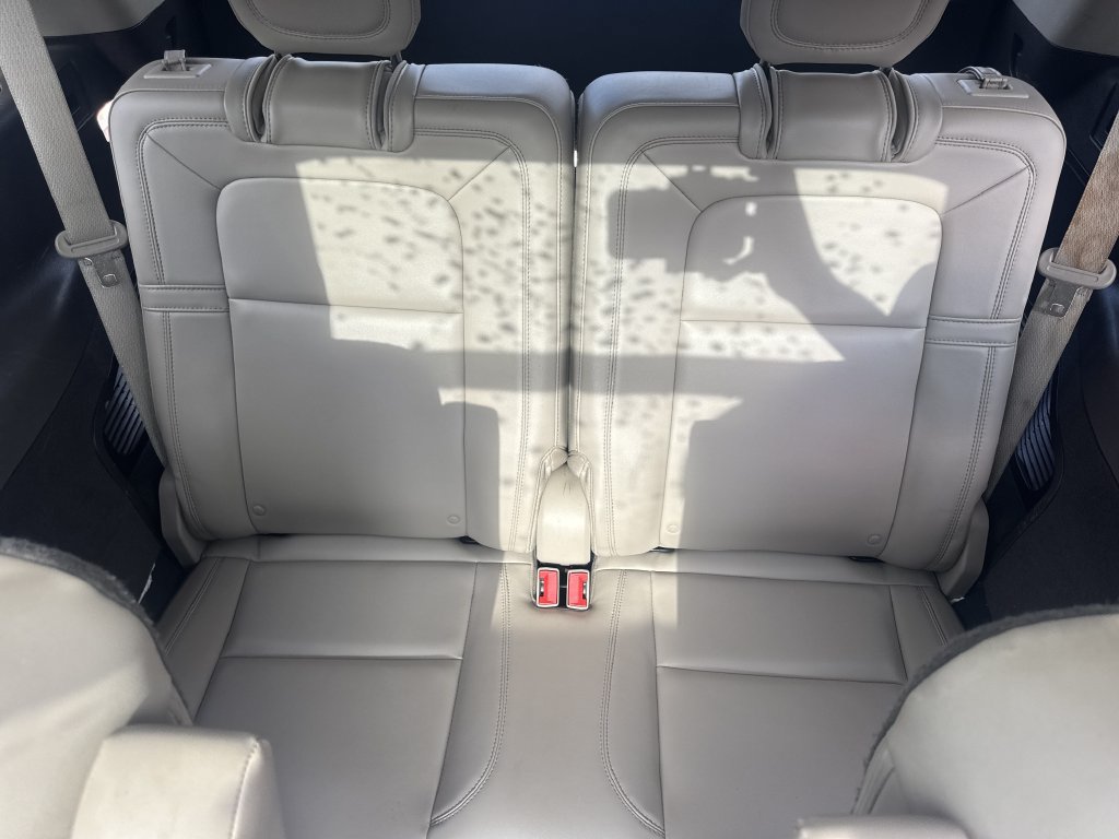 Used 2022 Lincoln Aviator Reserve w/ Elements Package Plus RWD image 23