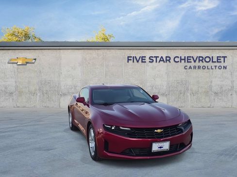 Used 2019 Chevrolet Camaro LT RWD image 2
