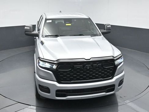 New 2026 RAM 1500 4x4 Crew Cab image 34
