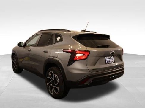 New 2026 Chevrolet Trax RS FWD image 4