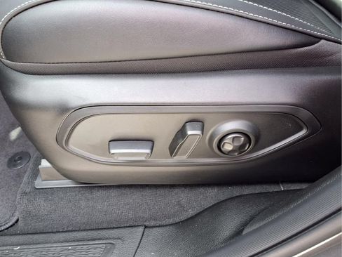 New 2026 Jeep Grand Cherokee Limited AWD/4WD image 17
