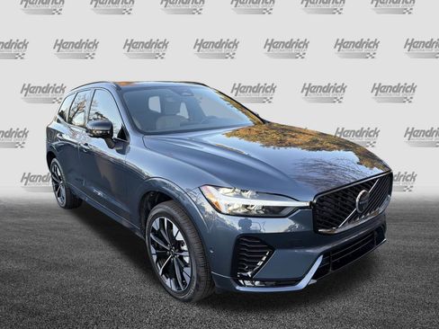 Used 2026 Volvo XC60 B5 Plus w/ Protection Package Premier image 2